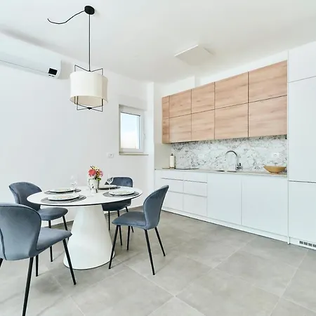 Appartement San Maris 2 *