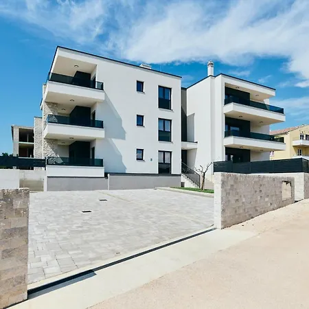 Apartment San Maris 2 *